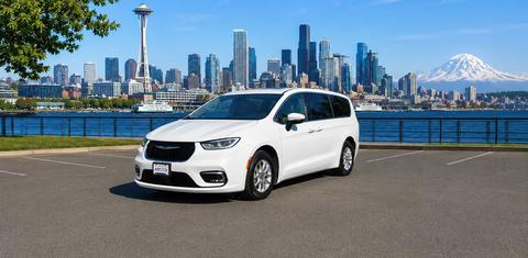 Chrysler Pacifica 2023