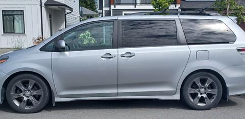 Toyota Sienna 2015