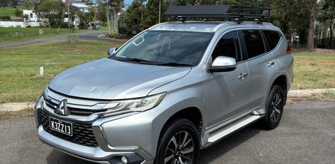 Mitsubishi PAJERO SPORT 2015