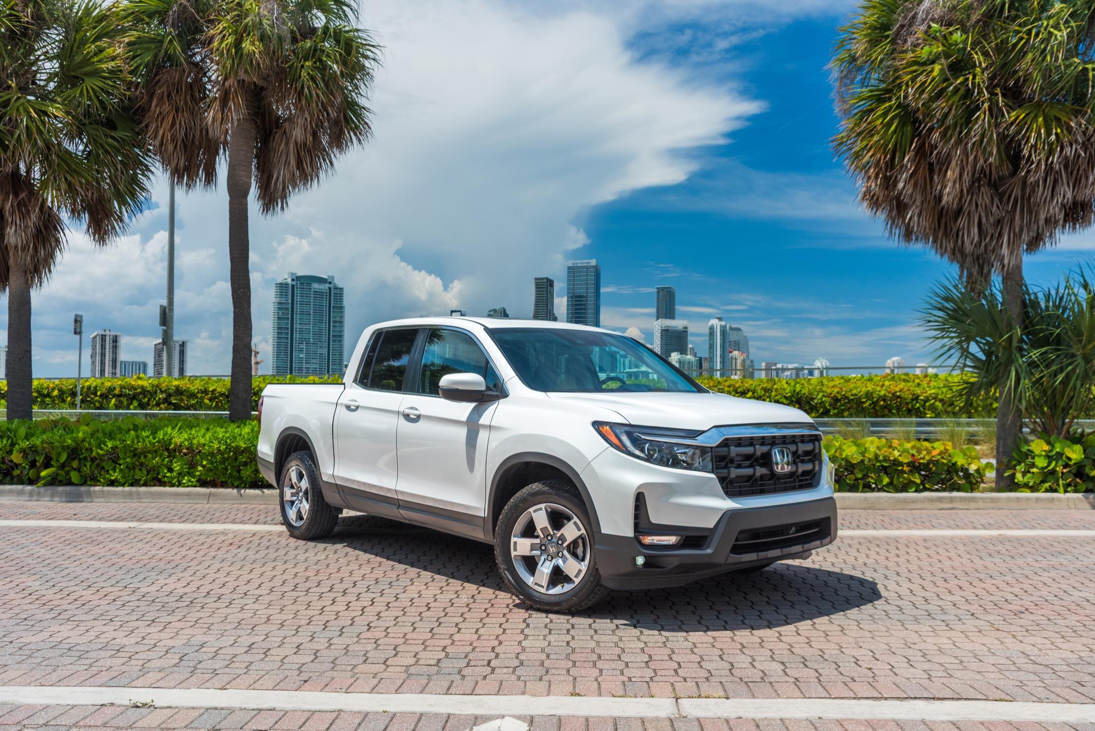 Honda Ridgeline 2025 in Miami, FL