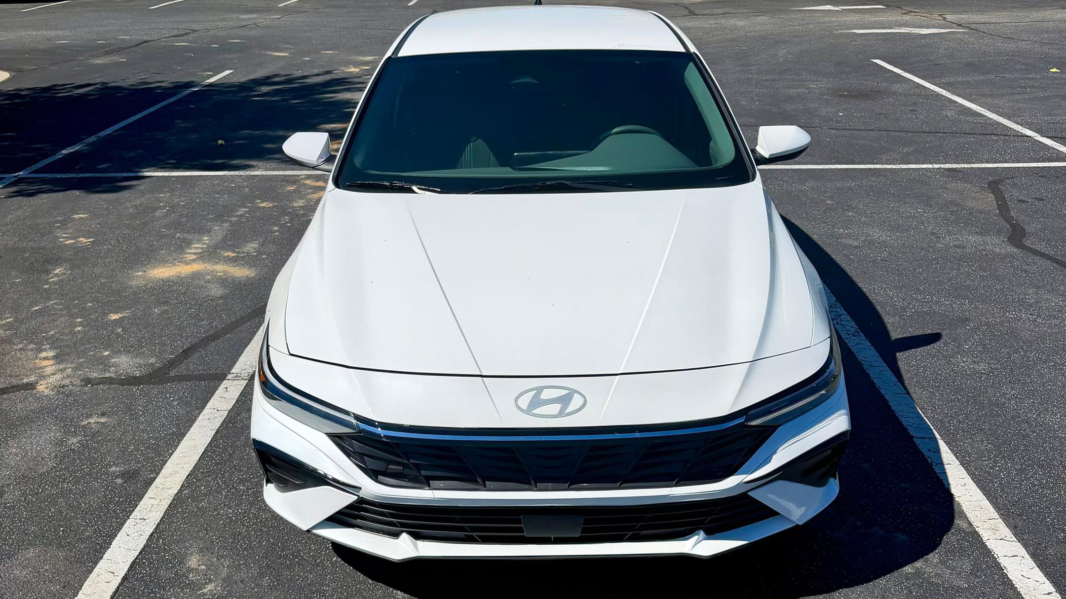 Hyundai Elantra 2024 in Greensboro, NC