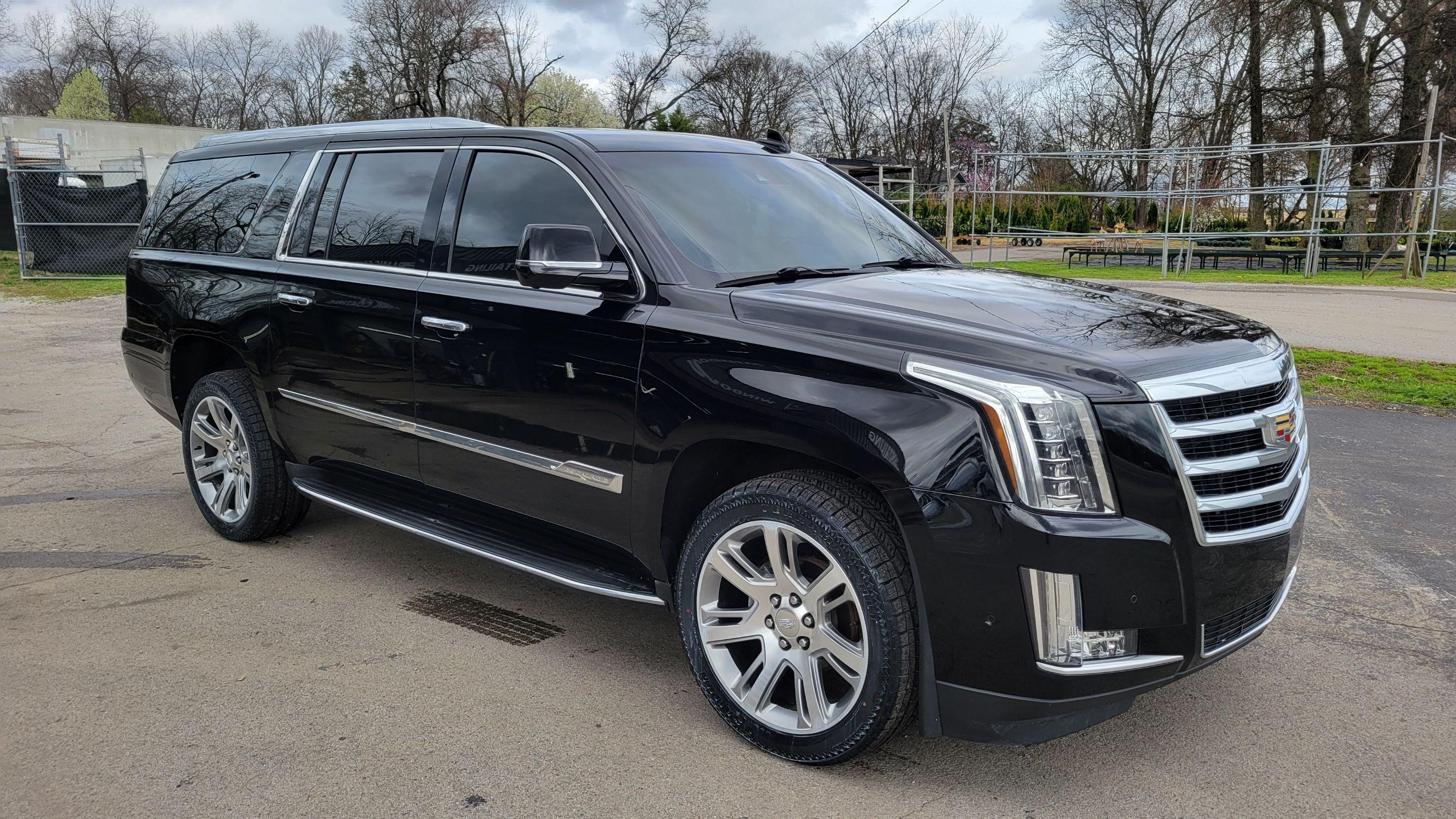 Cadillac Escalade ESV 2017 in Mt. Juliet, TN