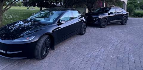 Tesla Model 3 2024