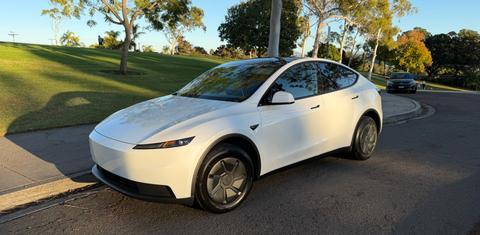 Tesla Model Y 2026