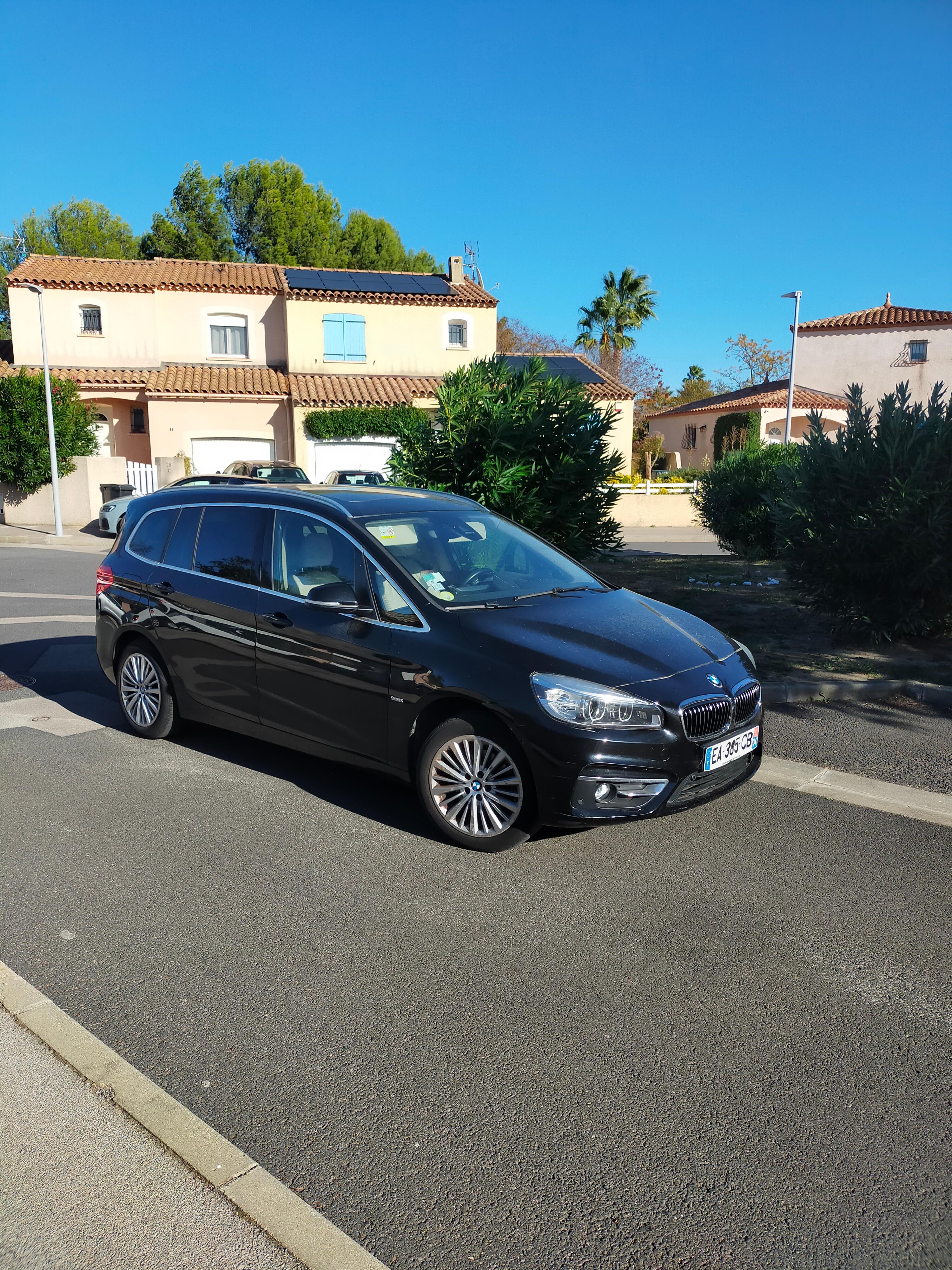 BMW SERIE 2 GRAN TOURER 2016 à Lattes