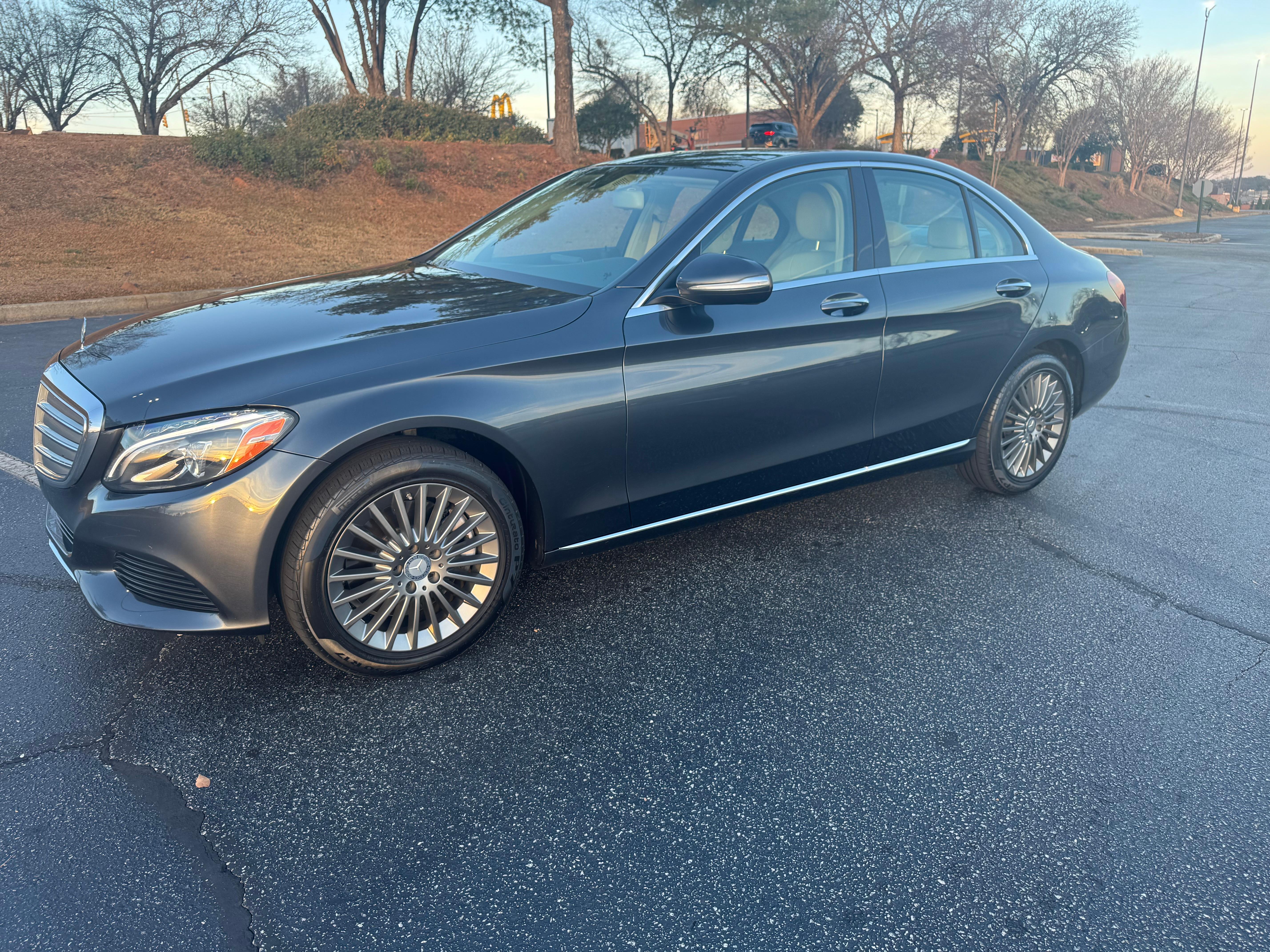 Mercedes-Benz C-Class 2015 in 