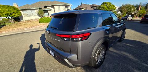 Nissan Pathfinder 2025