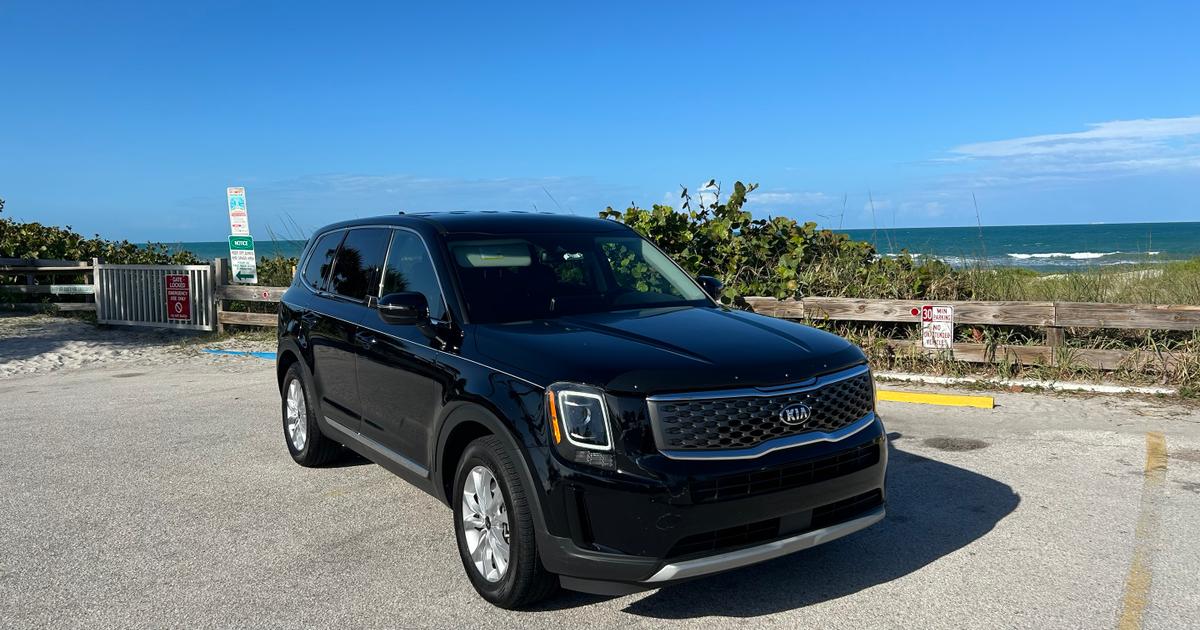 Kia Telluride 2020 rental in Orlando, FL by Whips & Cribs L. Turo