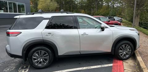 Nissan Pathfinder 2025