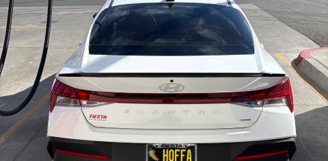 Hyundai Elantra Hybrid 2025