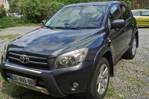 Toyota RAV4 car