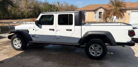 Jeep Gladiator 2023