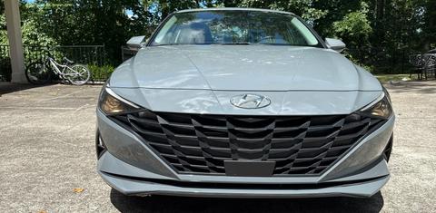 Hyundai Elantra 2021
