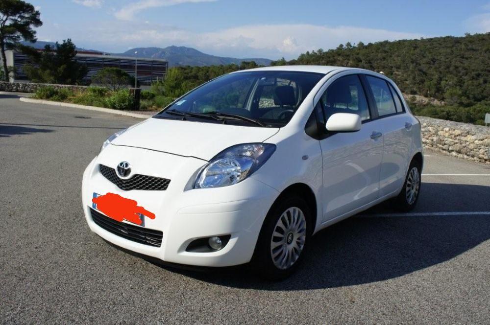 Toyota YARIS 2010 à Nîmes