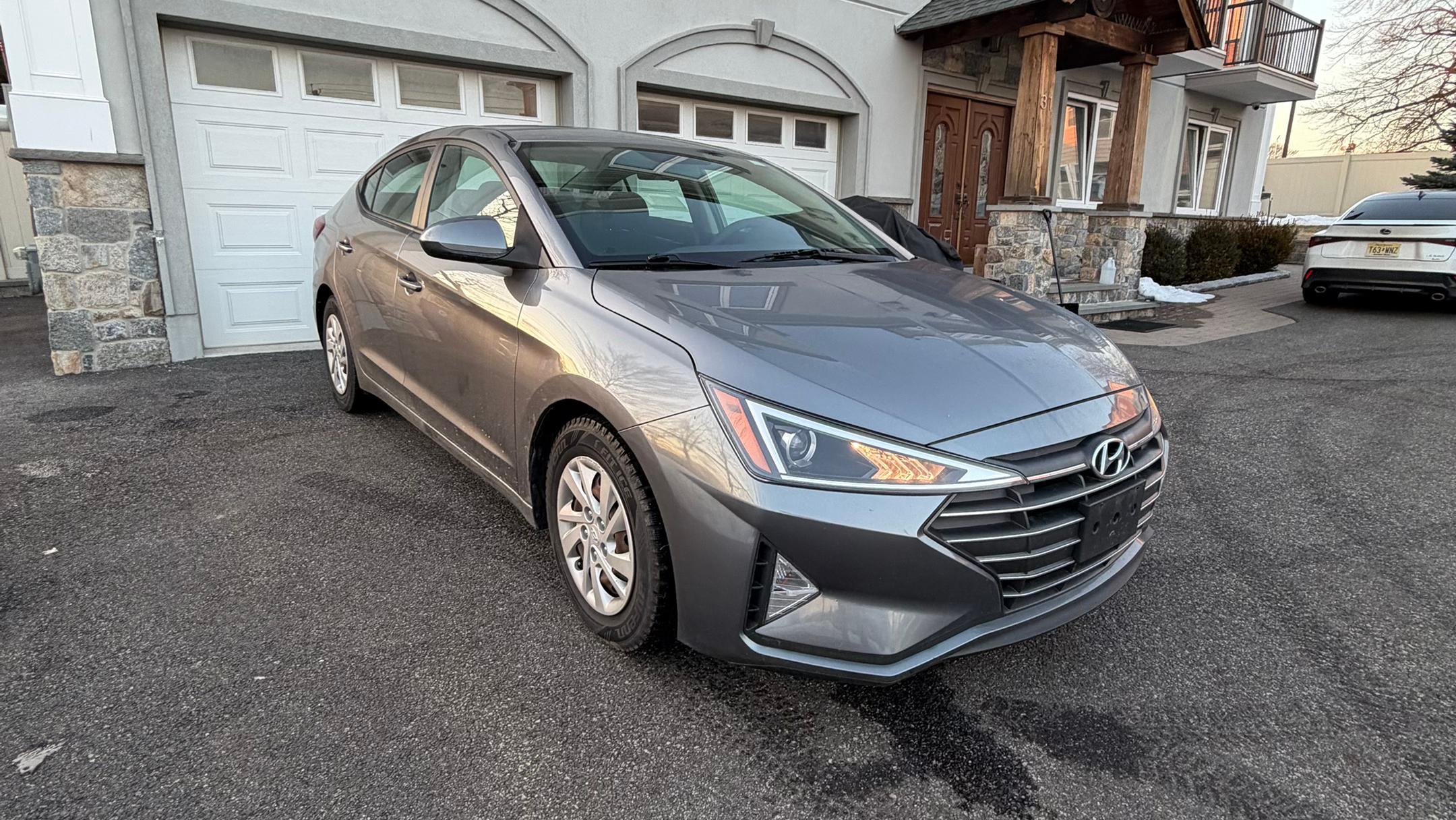 Hyundai Elantra 2019 in 