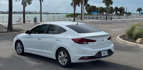 Hyundai Elantra 2020