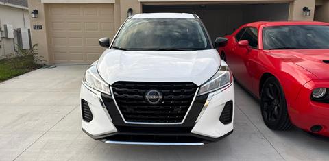 Nissan Kicks Play 2025