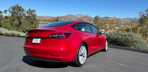 Tesla Model 3 2022