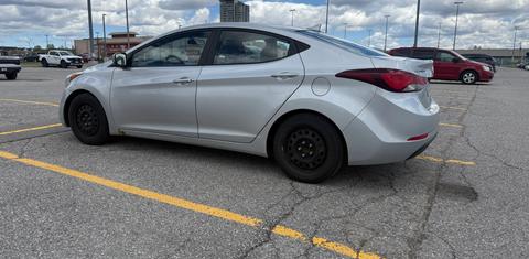 Hyundai Elantra 2015