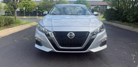 Nissan Altima 2019