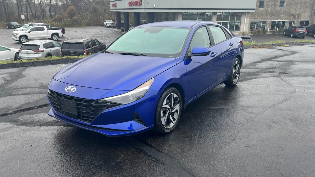 Hyundai Elantra 2023 in Glendale, AZ