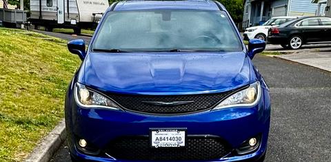 Chrysler Pacifica 2018