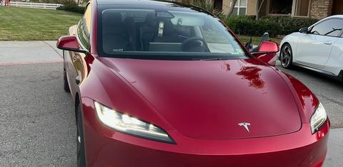 Tesla Model 3 2024
