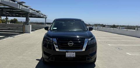 Nissan Pathfinder 2025
