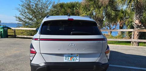 Hyundai Kona 2025