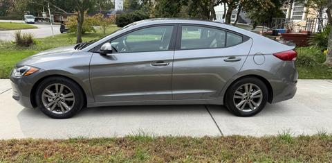Hyundai Elantra 2018