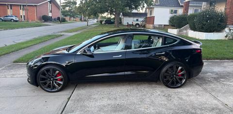 Tesla Model 3 2020