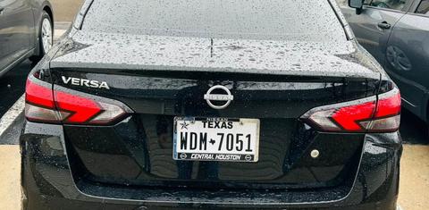 Nissan Versa 2024