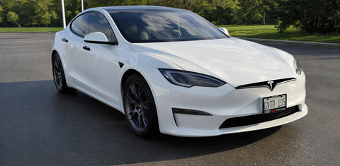 Tesla Model S 2023
