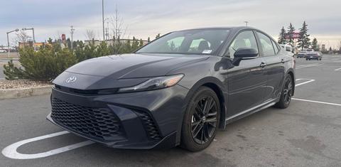 Toyota Camry Hybrid 2025