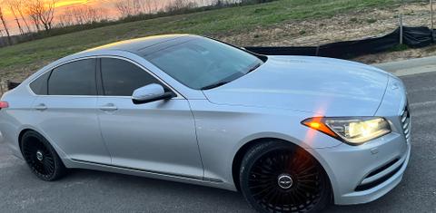 Hyundai Genesis 2015