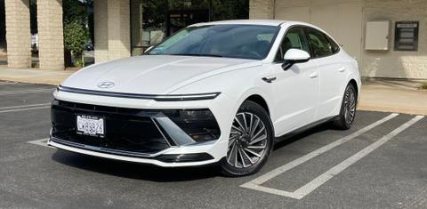 Hyundai Sonata Hybrid 2025