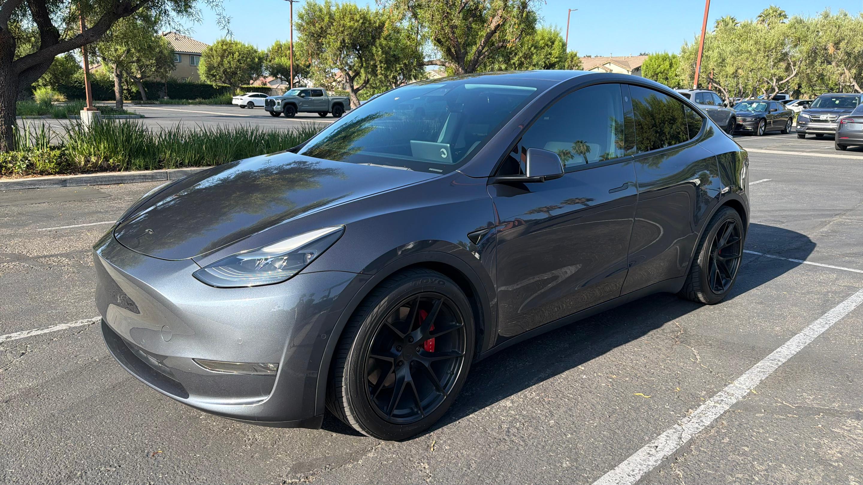 Tesla Model Y 2022 in Norco, CA