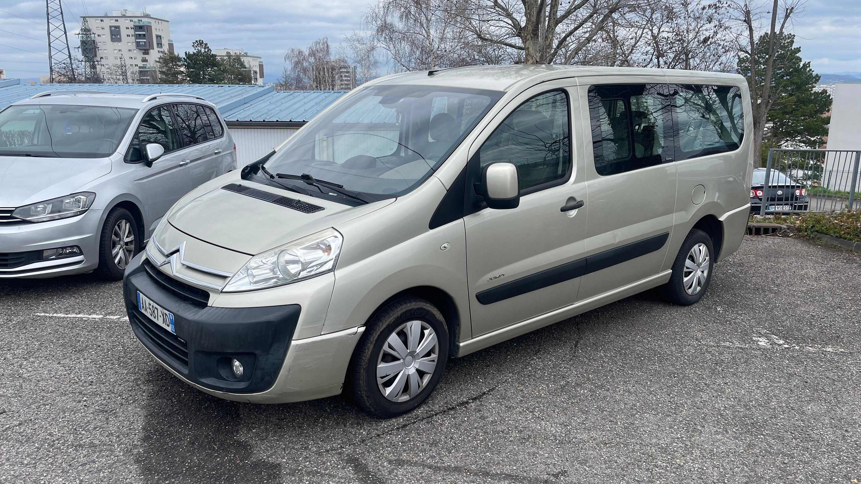 Citroen JUMPY 2009 in Clermont-Ferrand