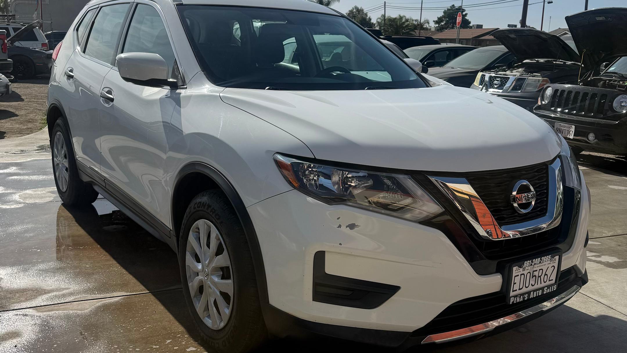 Nissan Rogue 2017 in 