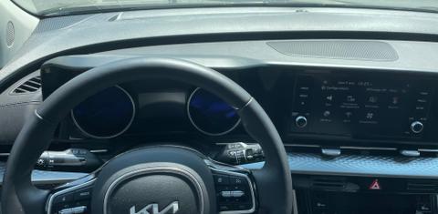 Kia Carnival 2023