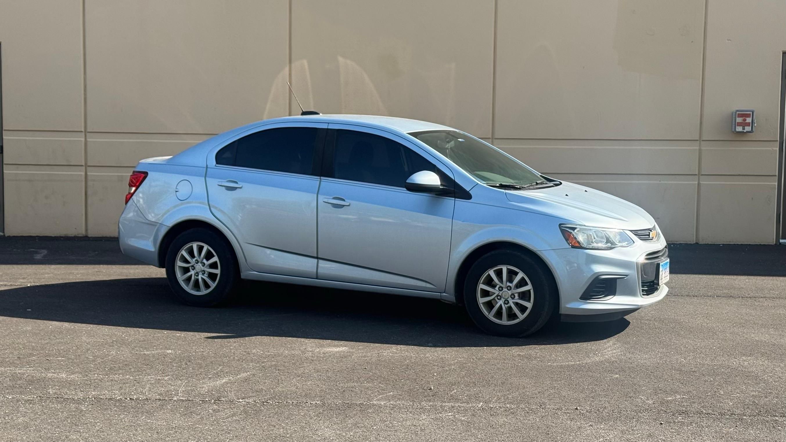 Chevrolet Sonic 2017 in 