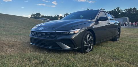 Hyundai Elantra 2025