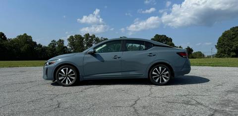 Nissan Sentra 2024