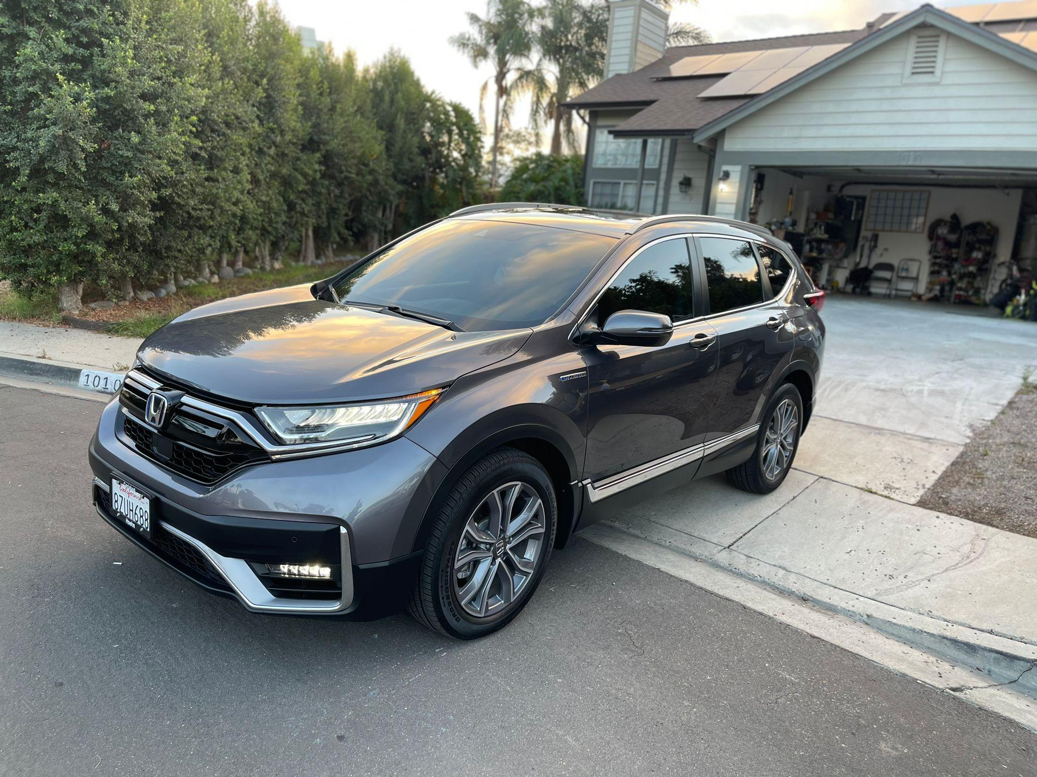 Honda CR-V Hybrid 2022 in Vista, CA