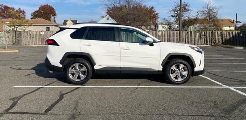 Toyota RAV4 Hybrid 2024