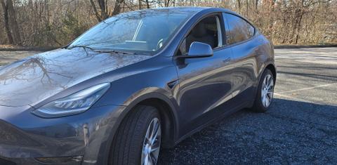 Tesla Model Y 2021