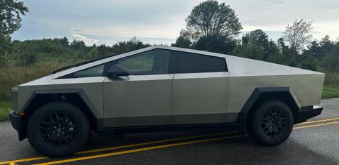 Tesla Cybertruck 2024
