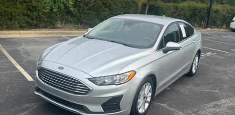 Ford Fusion Hybrid 2019