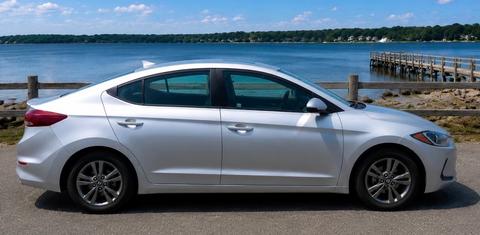 Hyundai Elantra 2017