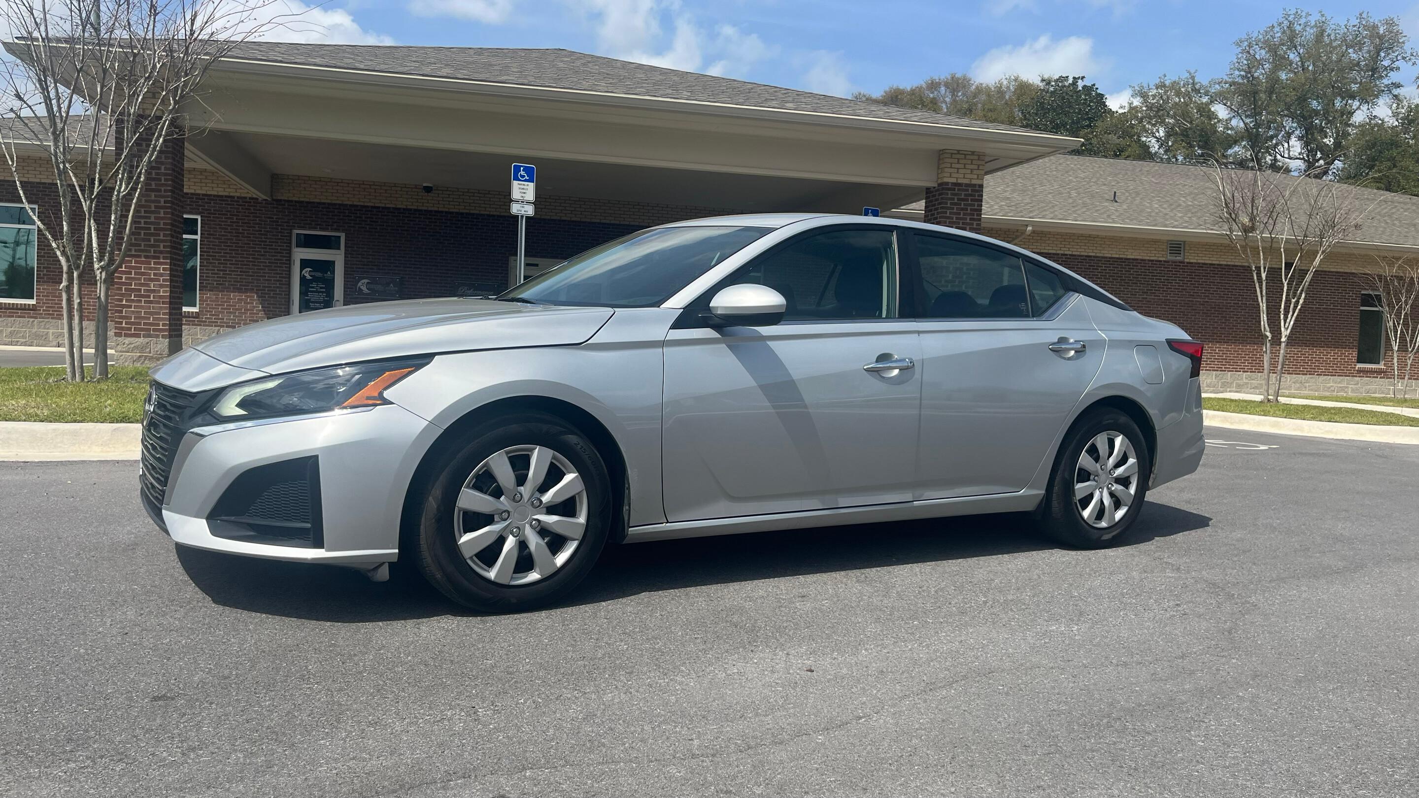 Nissan Altima 2023 in Pensacola, FL